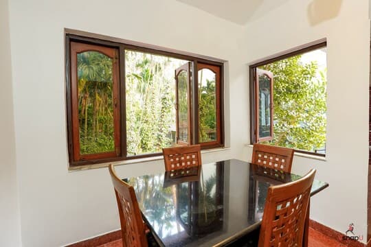 Casa Verde: Comfort by the River | 2BHK - image 4